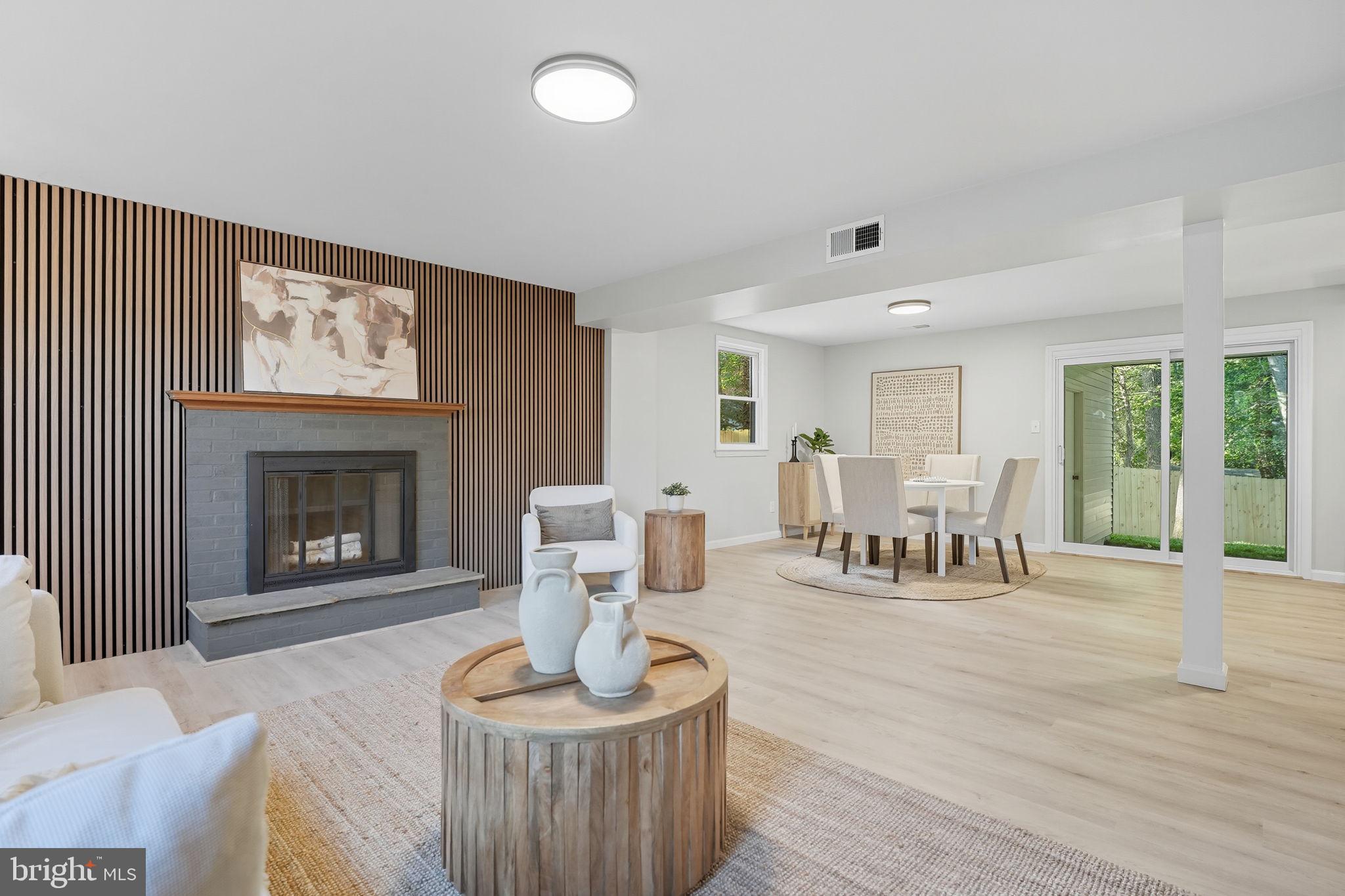 WILLOW WOODS - Residential