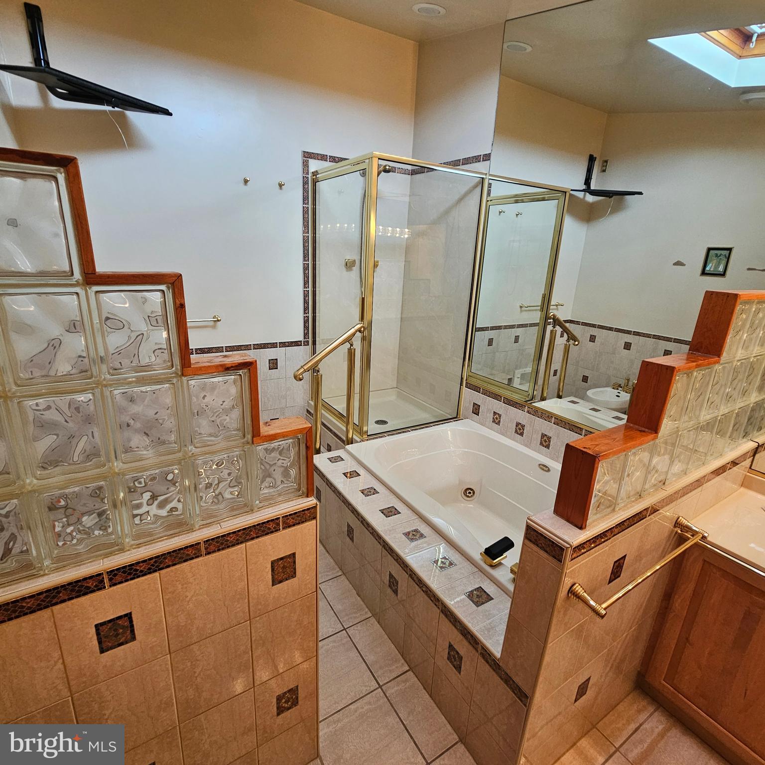 GWYNN OAK - Residential