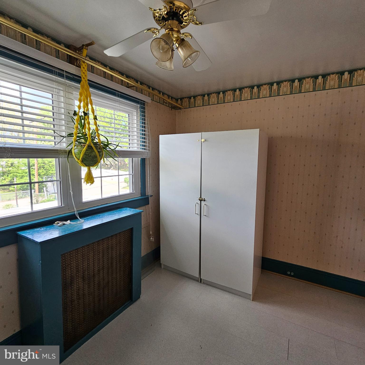 GWYNN OAK - Residential