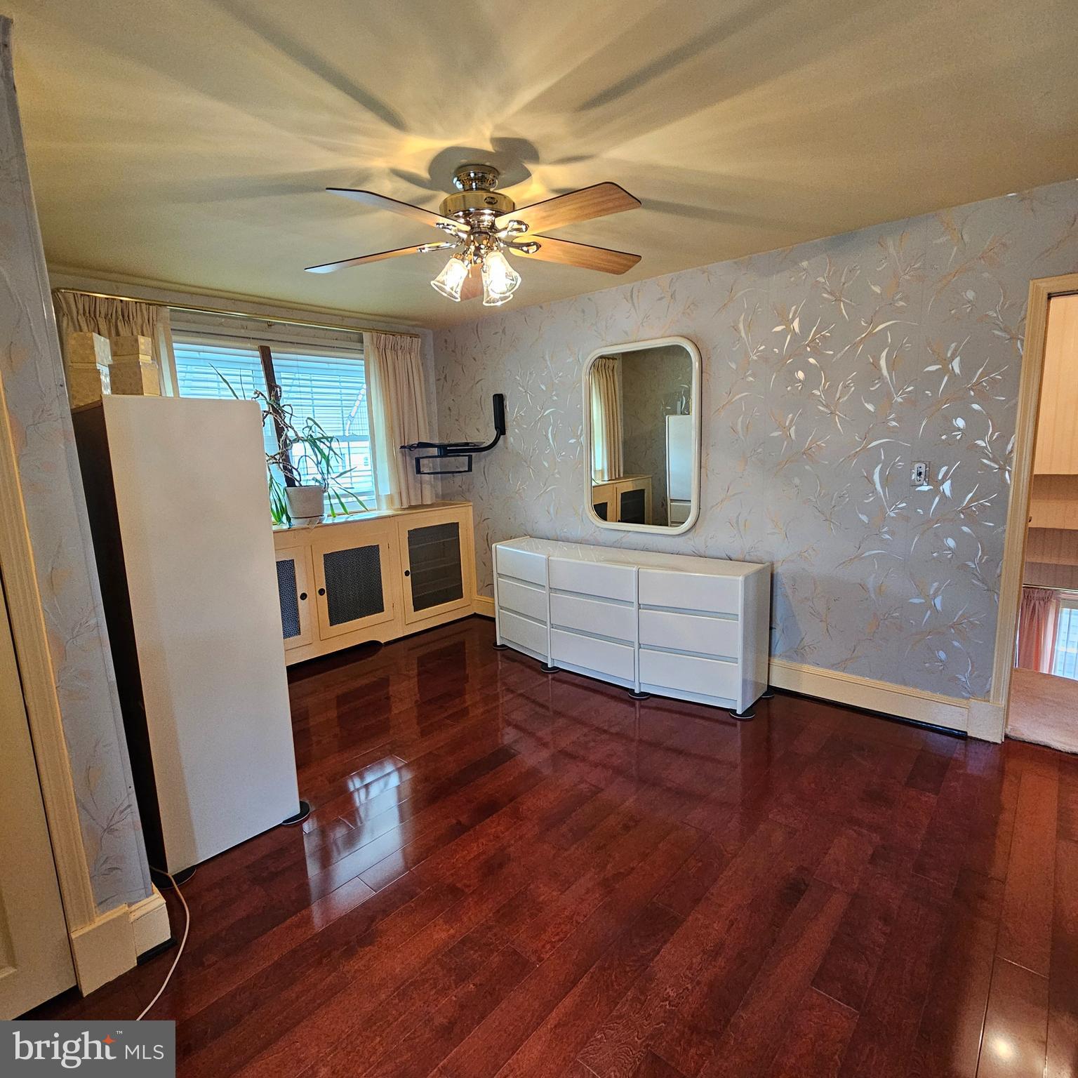 GWYNN OAK - Residential