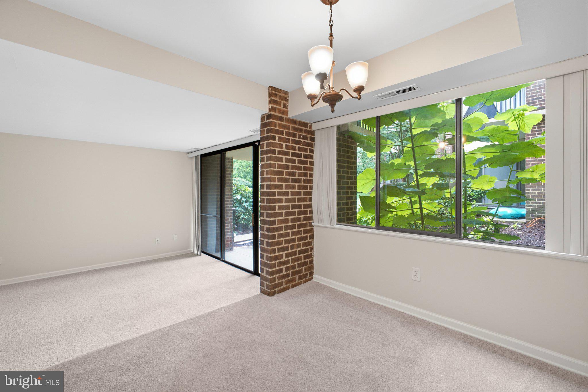 2005 COLERIDGE DRIVE 13-101