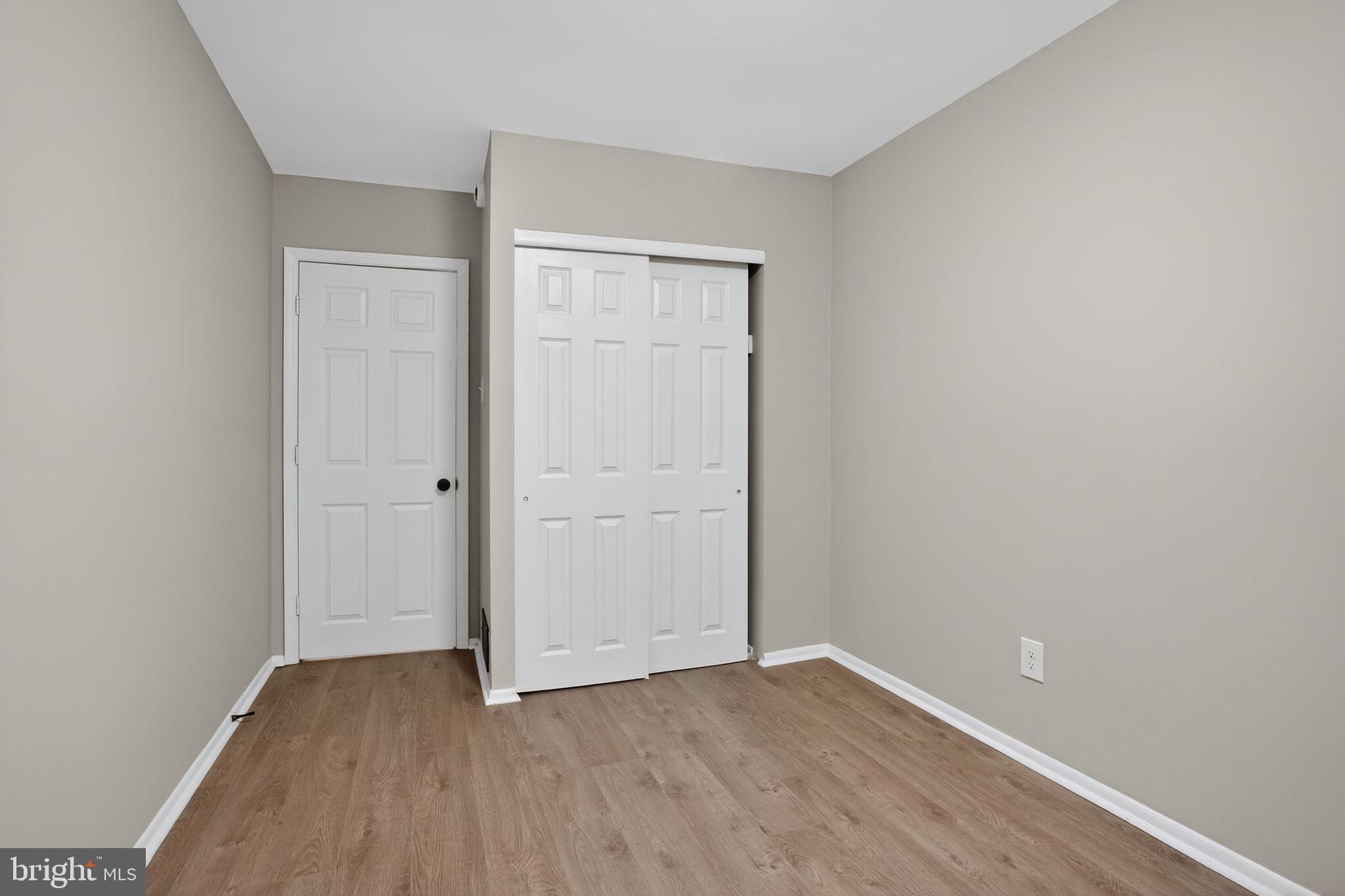 MILL CREEK - Residential