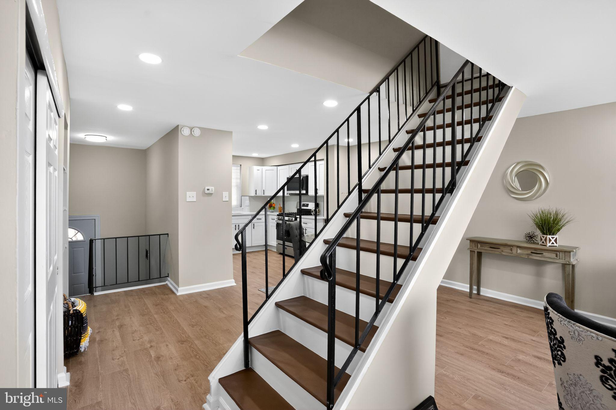 MILL CREEK - Residential