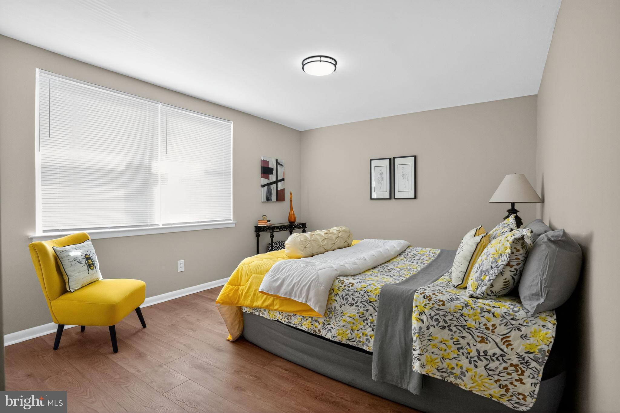 MILL CREEK - Residential