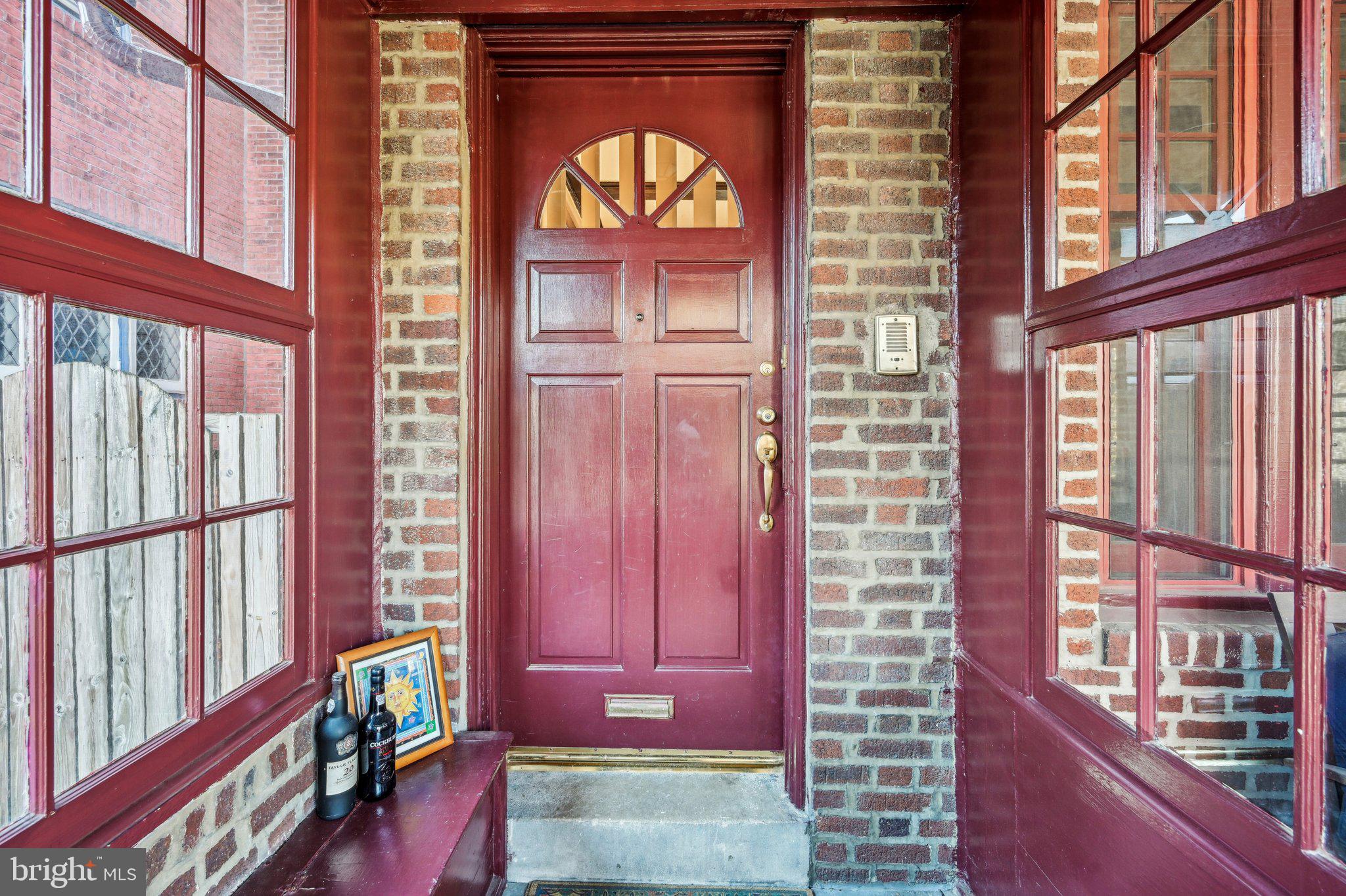 UNIVERSITY CITY - Residential