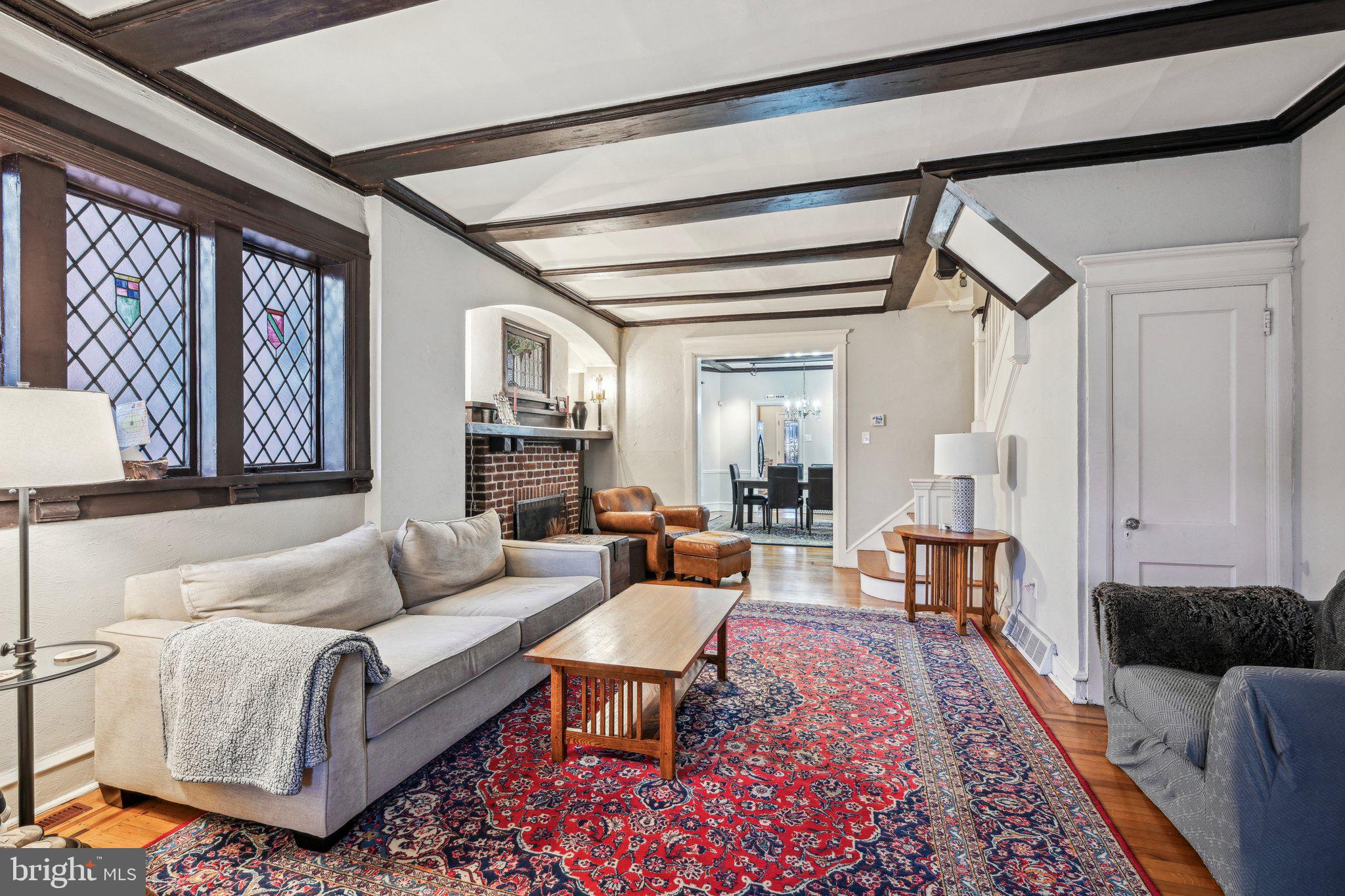 UNIVERSITY CITY - Residential