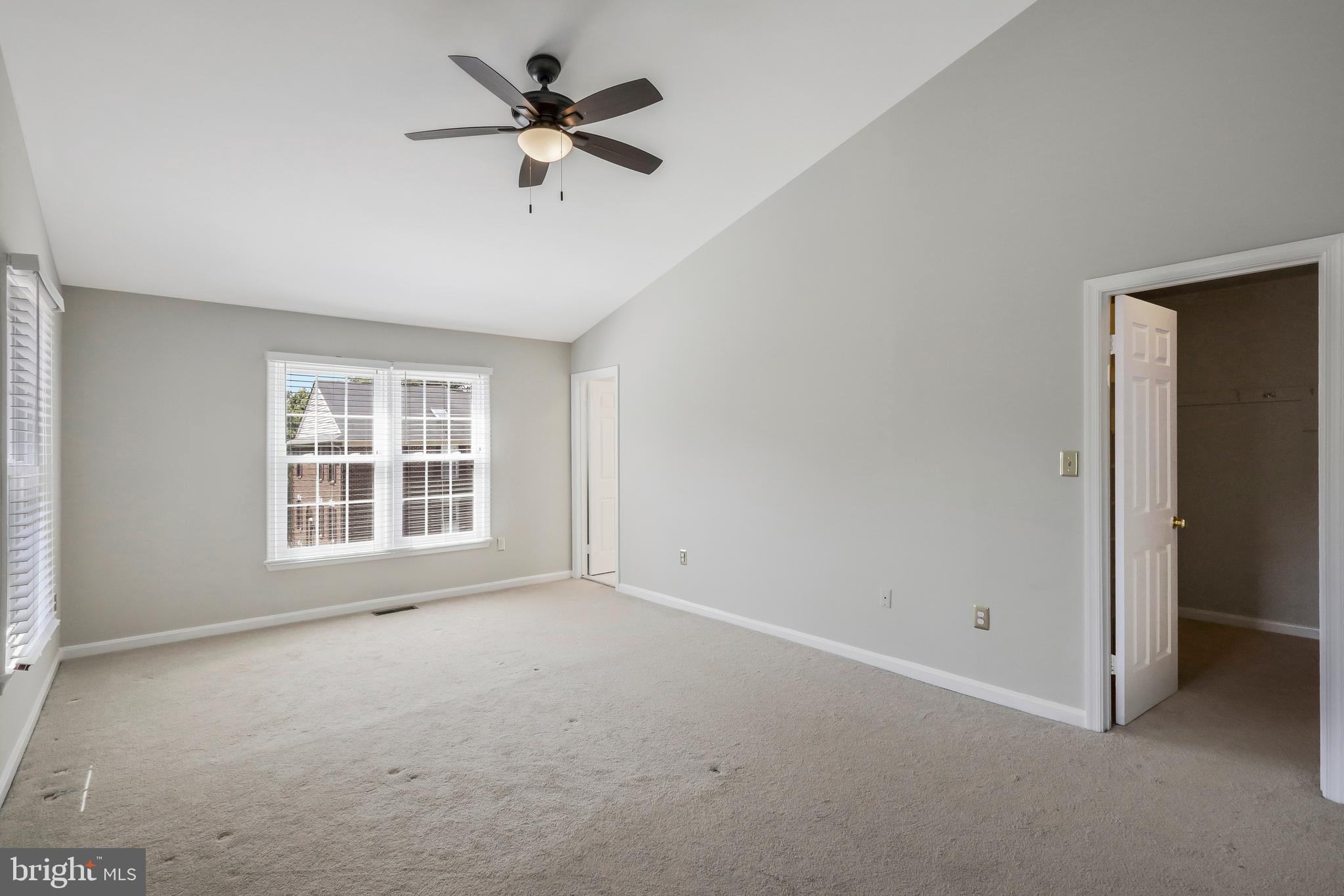 KINGSTOWNE - Residential Lease