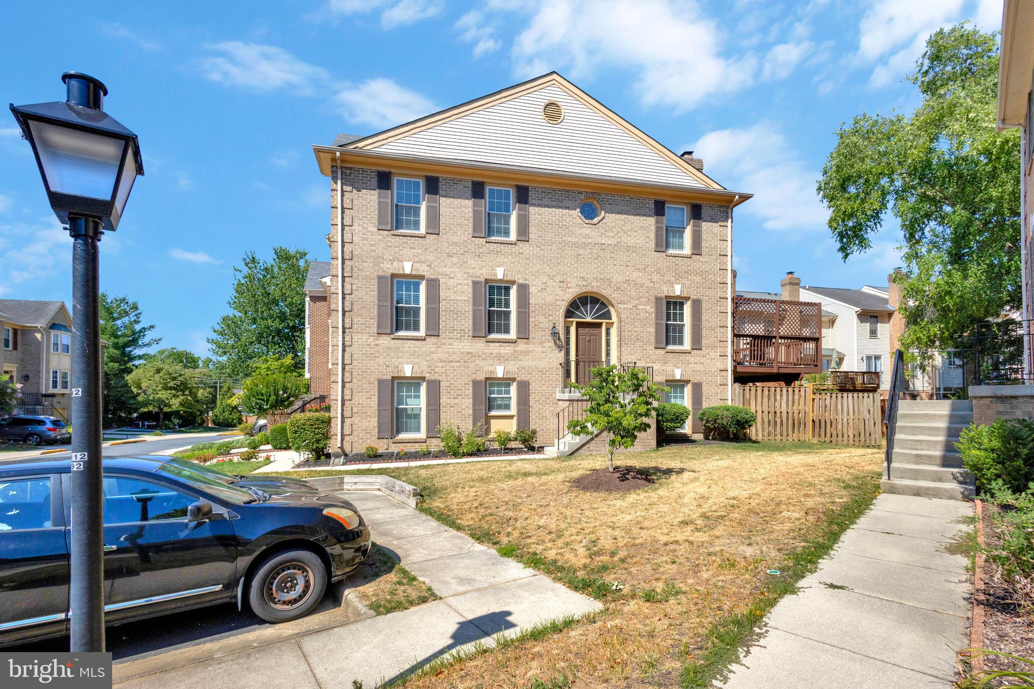 KINGSTOWNE - Residential Lease