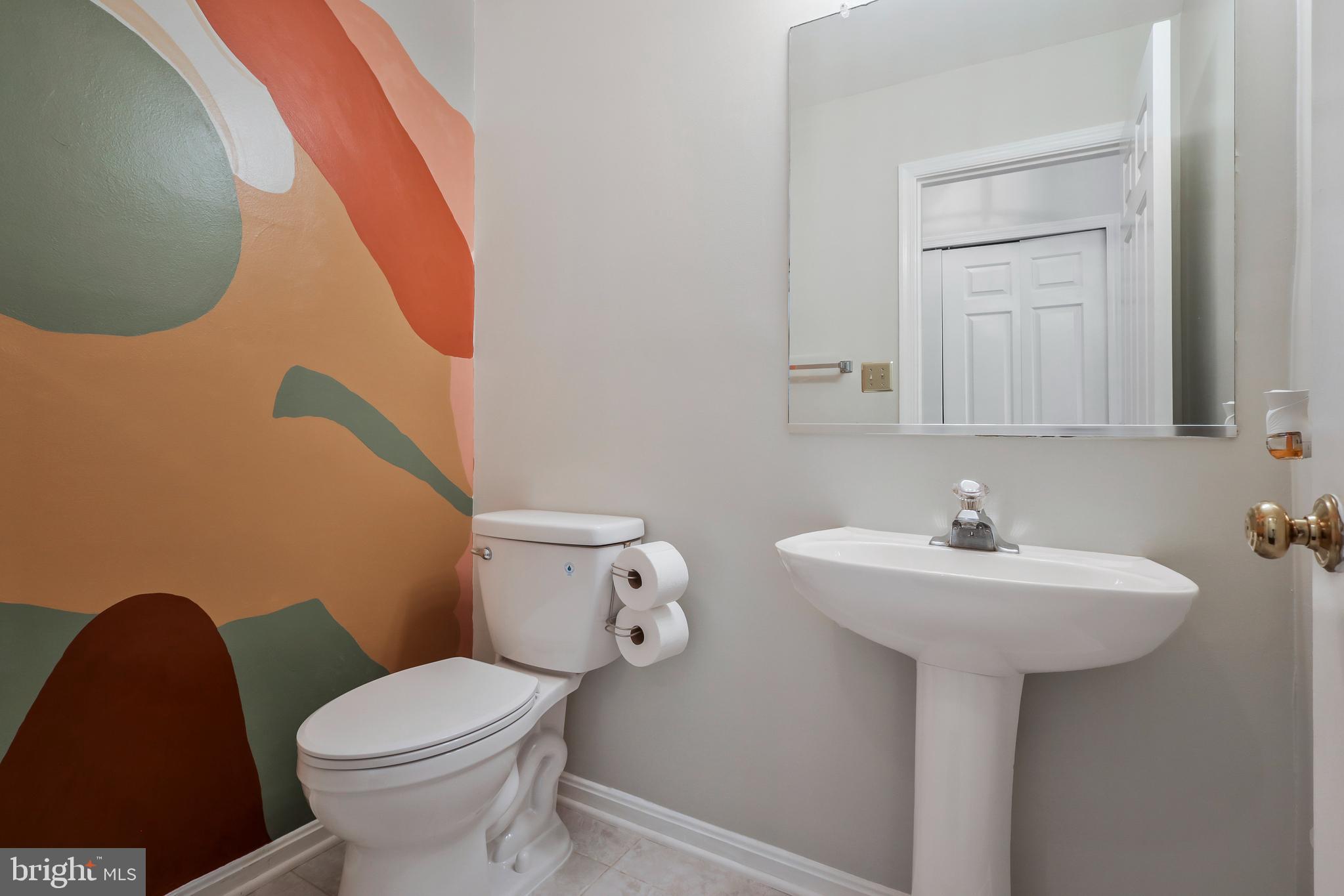 KINGSTOWNE - Residential Lease