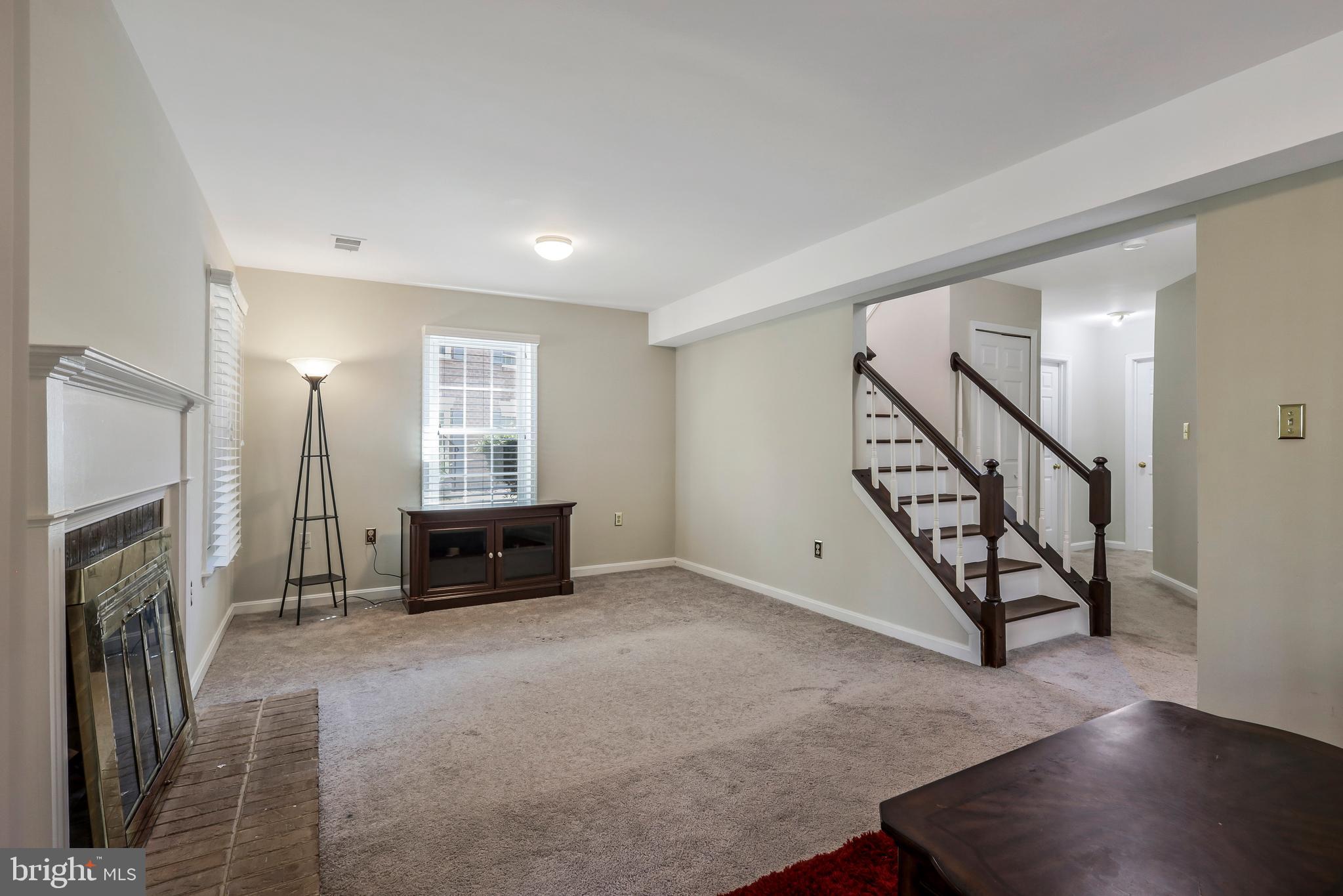 KINGSTOWNE - Residential Lease