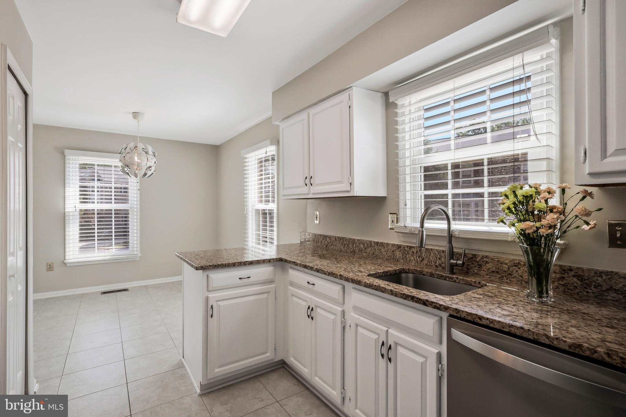 KINGSTOWNE - Residential Lease