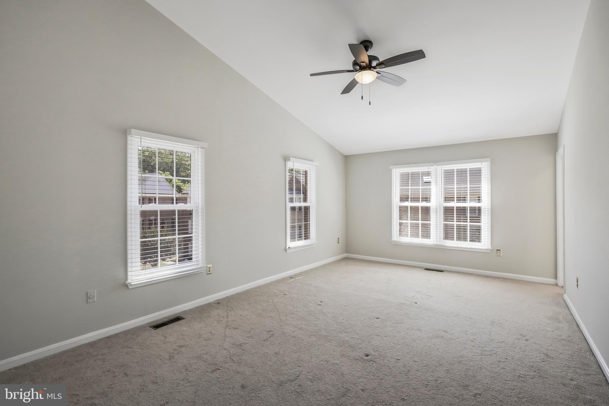 KINGSTOWNE - Residential Lease