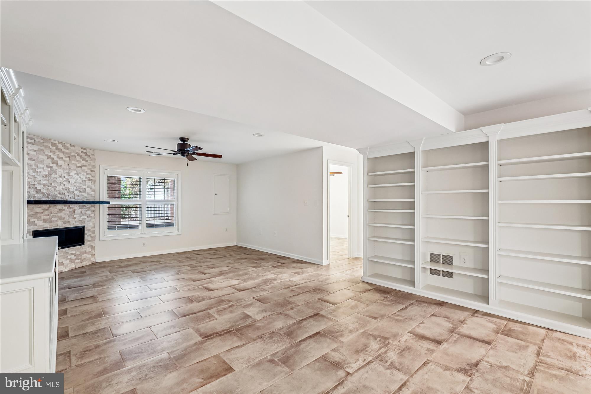 RIVER CREEK - Residential