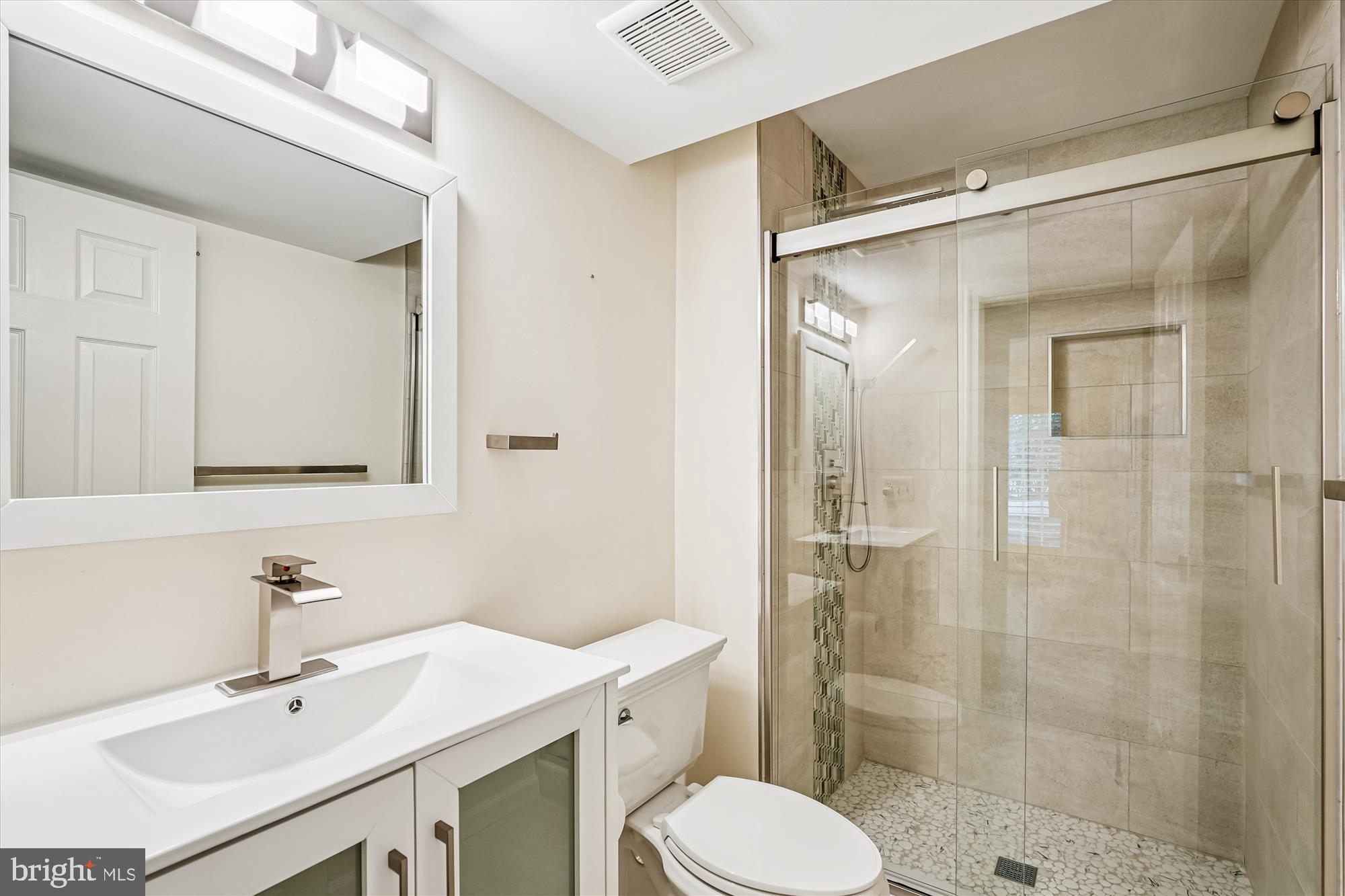 RIVER CREEK - Residential