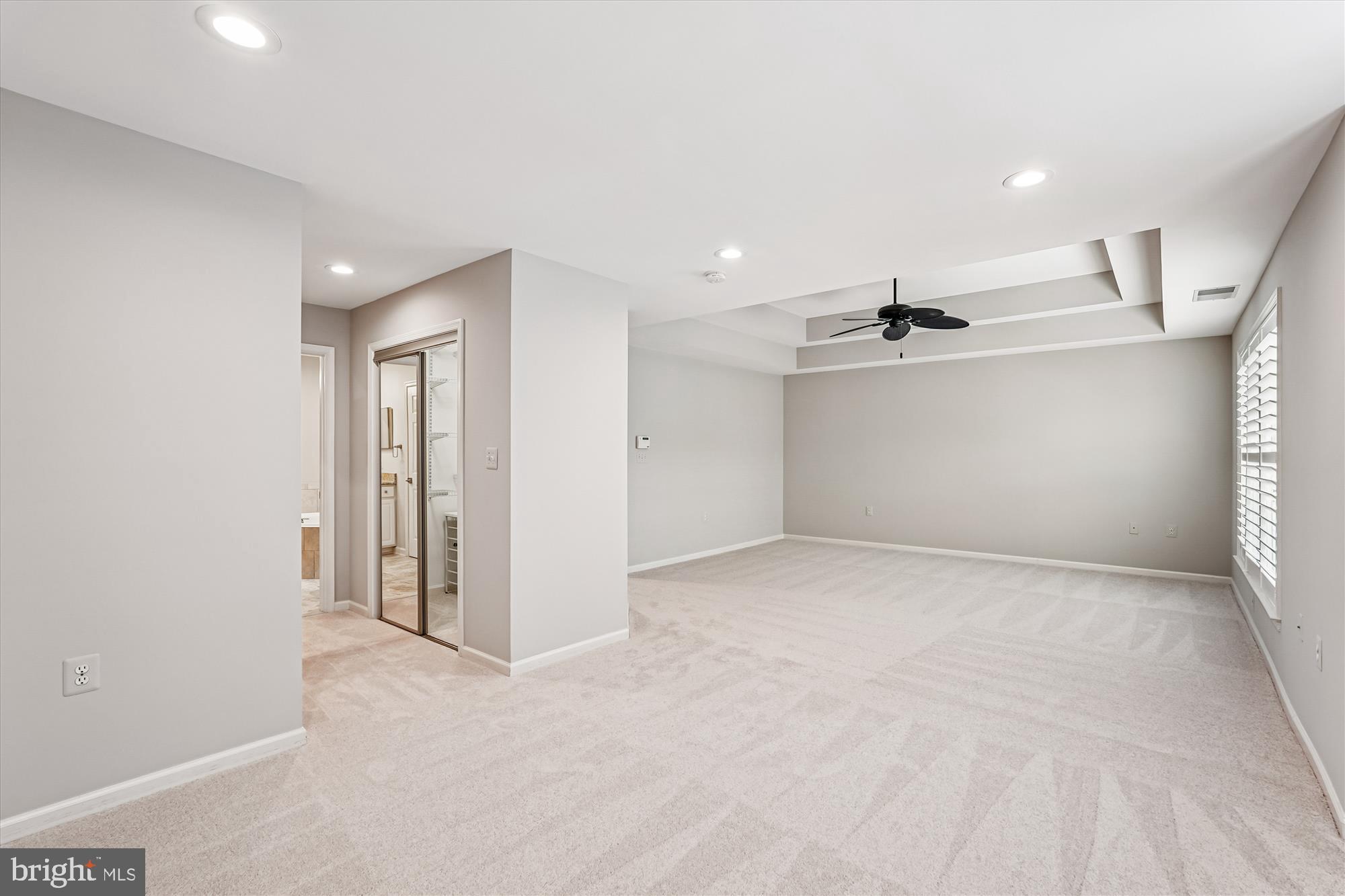 RIVER CREEK - Residential