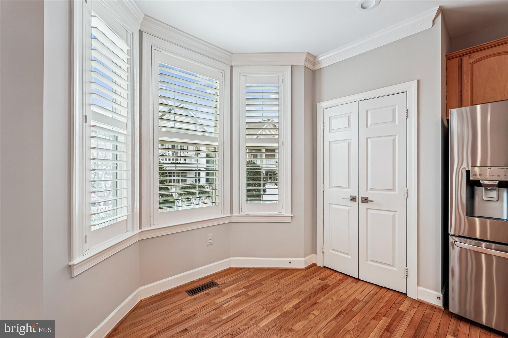 RIVER CREEK - Residential