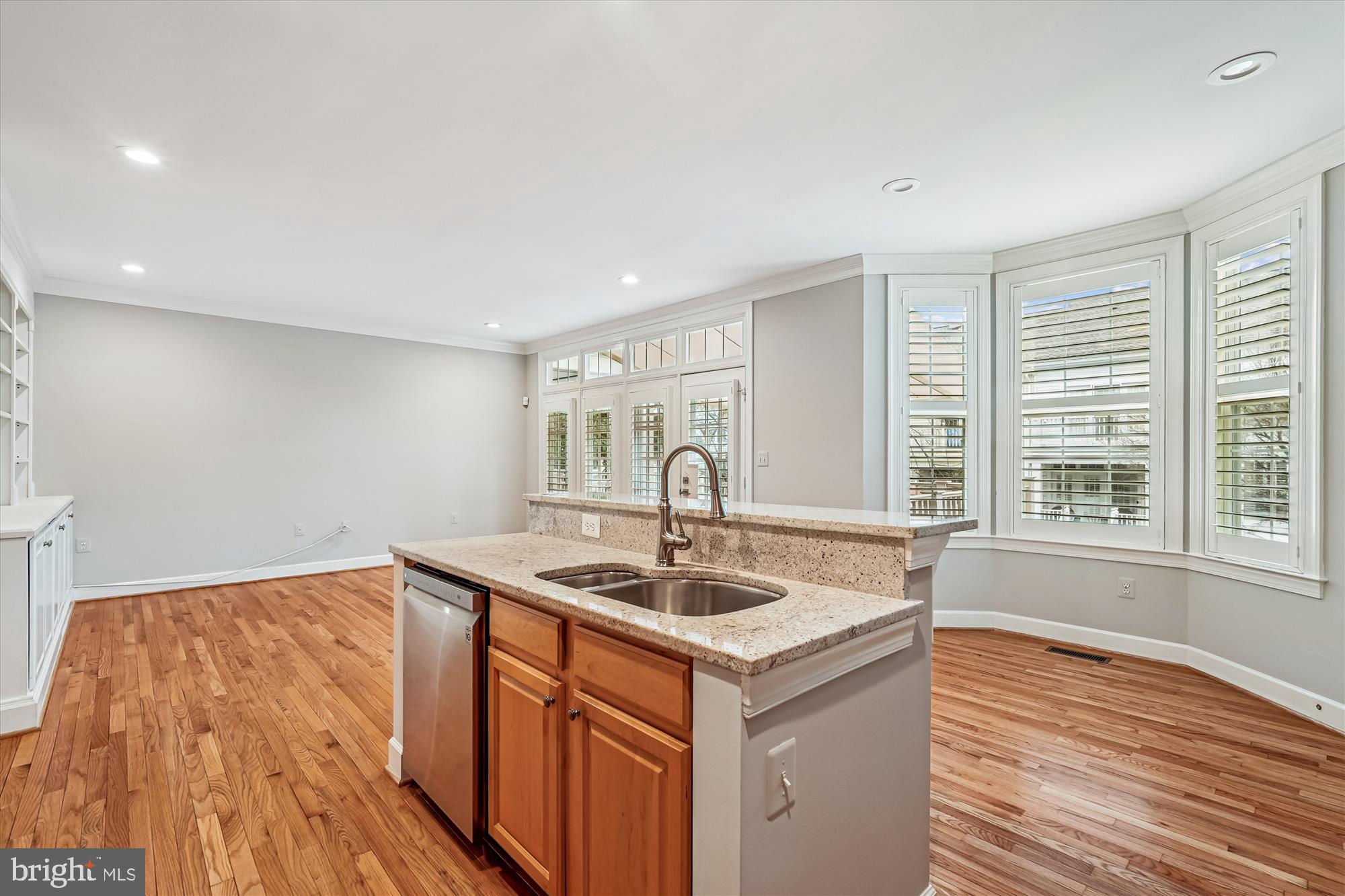 RIVER CREEK - Residential