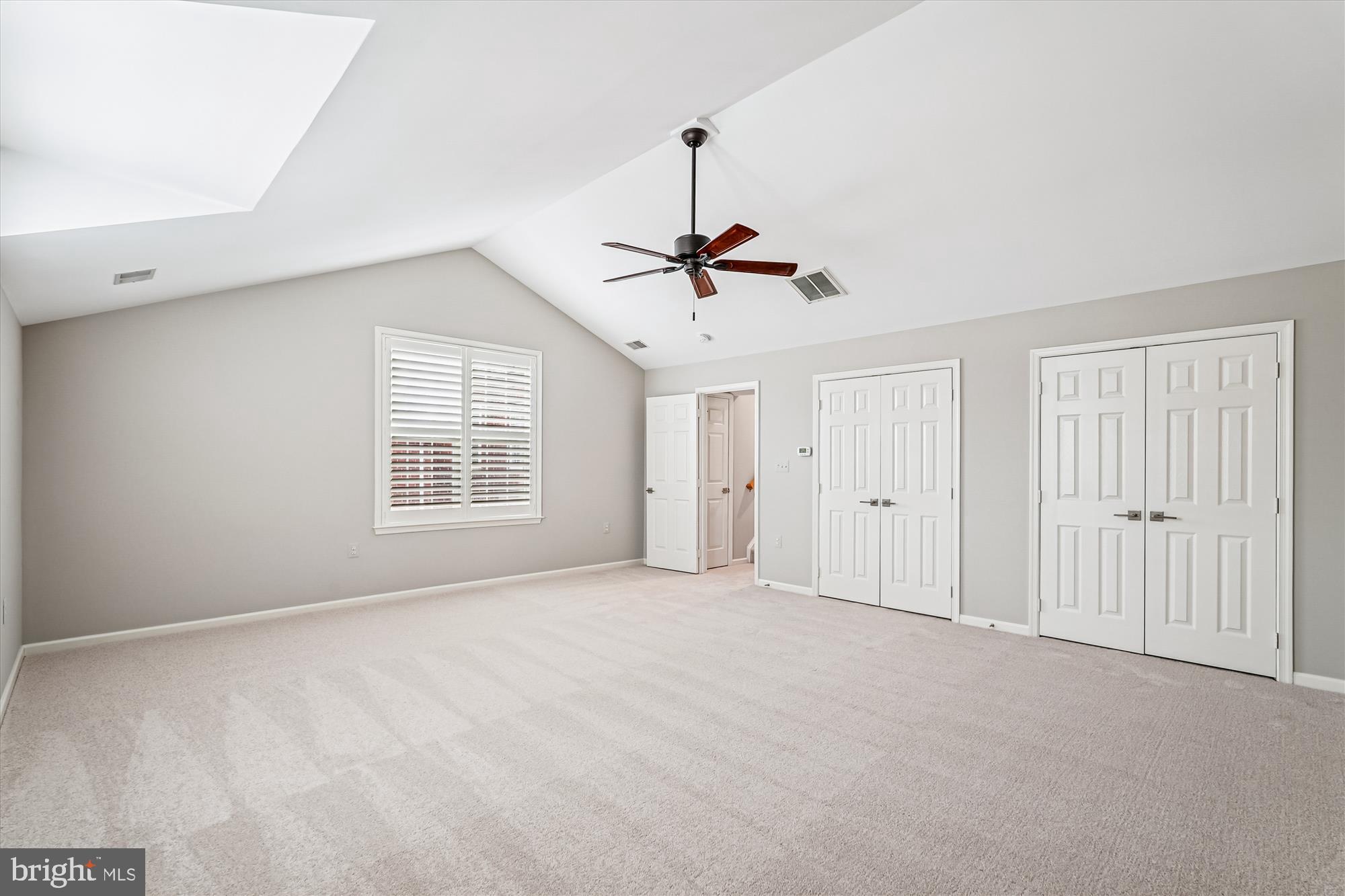 RIVER CREEK - Residential