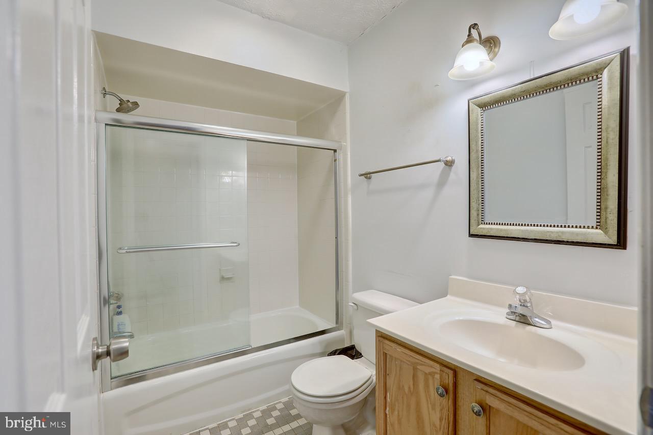 PATRICK HENRY ESTATES - Residential