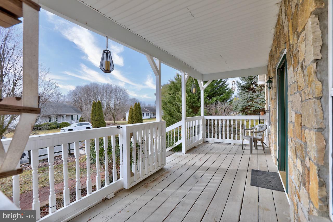 PATRICK HENRY ESTATES - Residential