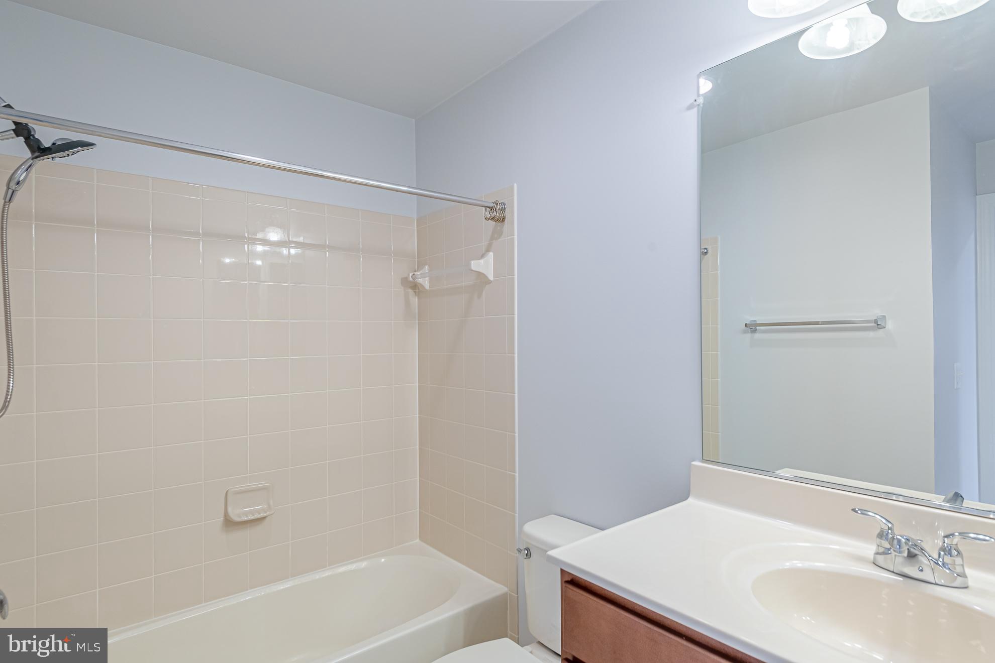 FOSTERS CREST - Residential