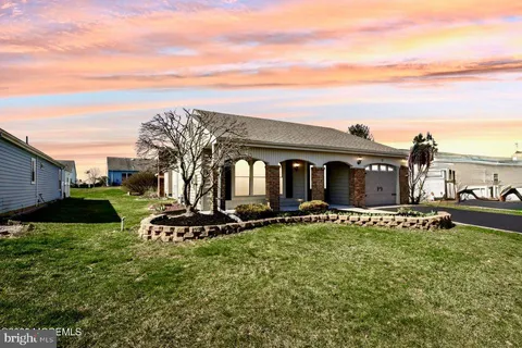 9 Weybridge Place, Manchester Township, NJ 08759 - MLS#: NJOC2033030