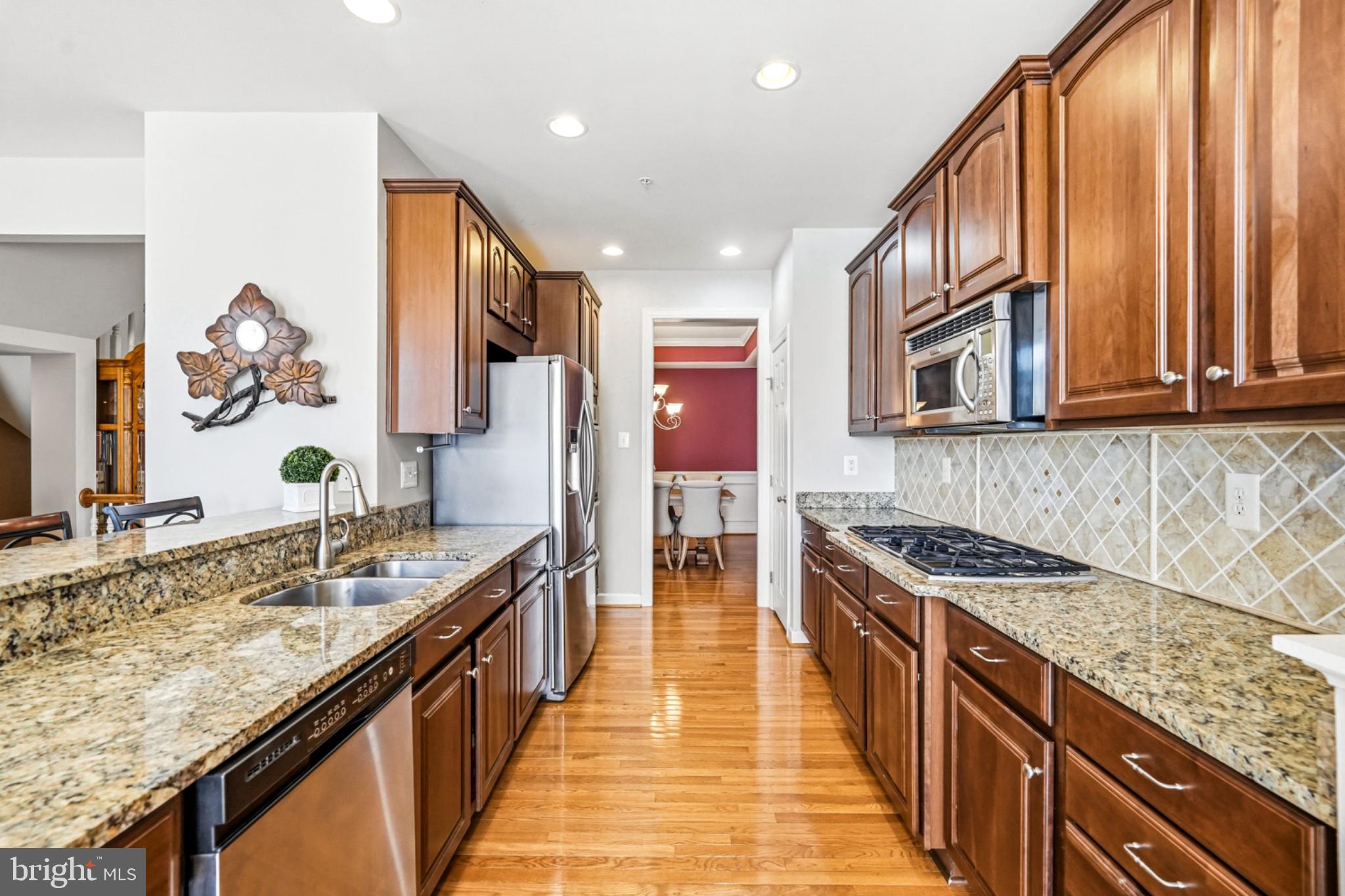 RESERVE AT NEW BRITA - Residential