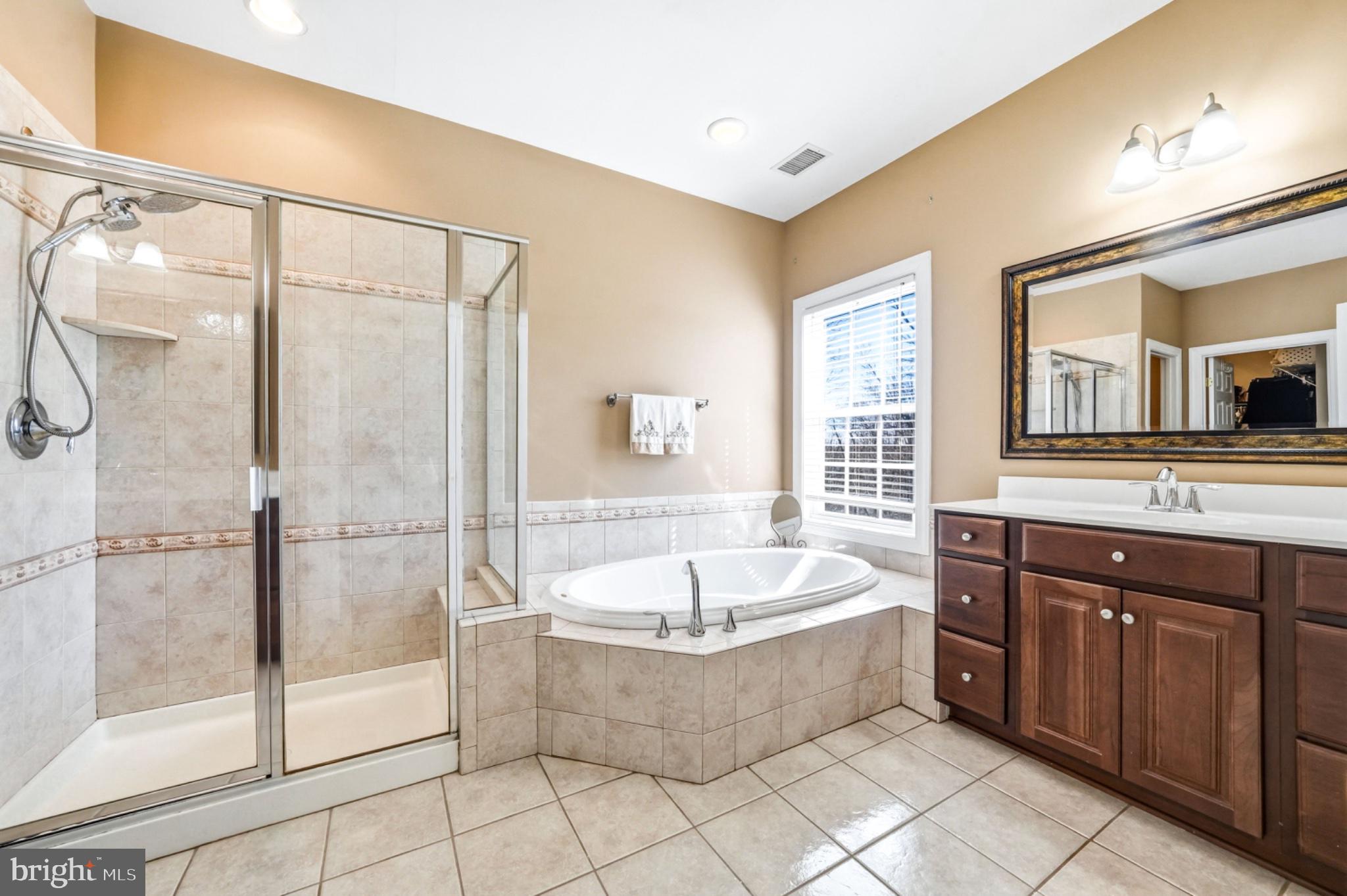 RESERVE AT NEW BRITA - Residential