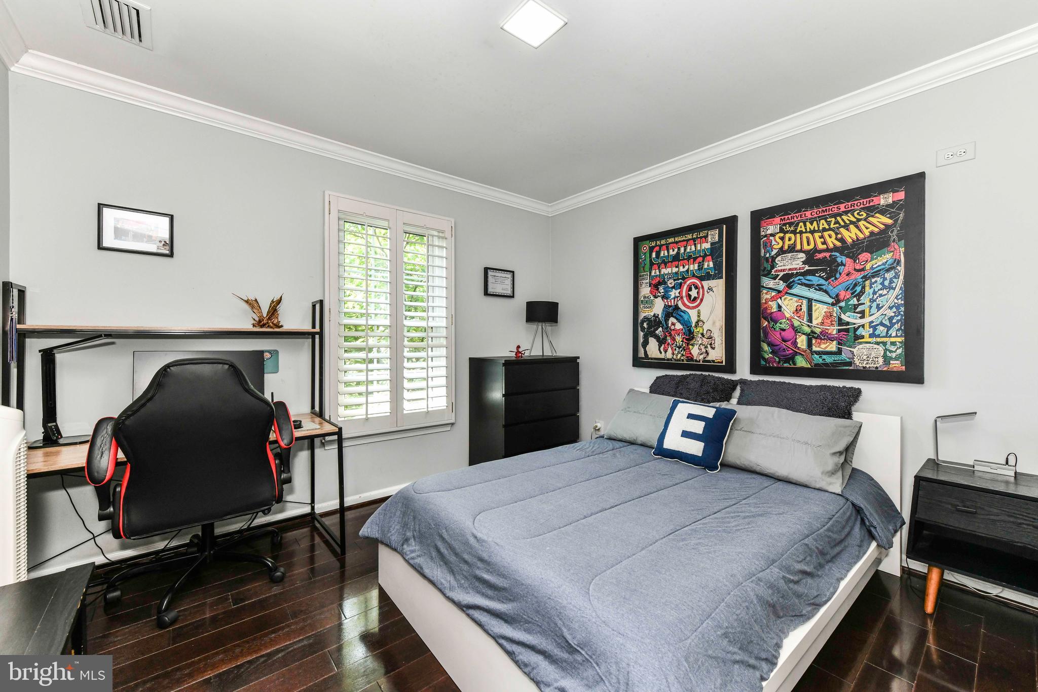 CENTURY OAK - Residential