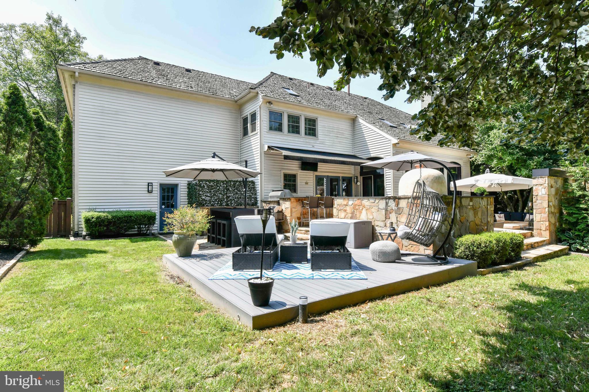 CENTURY OAK - Residential