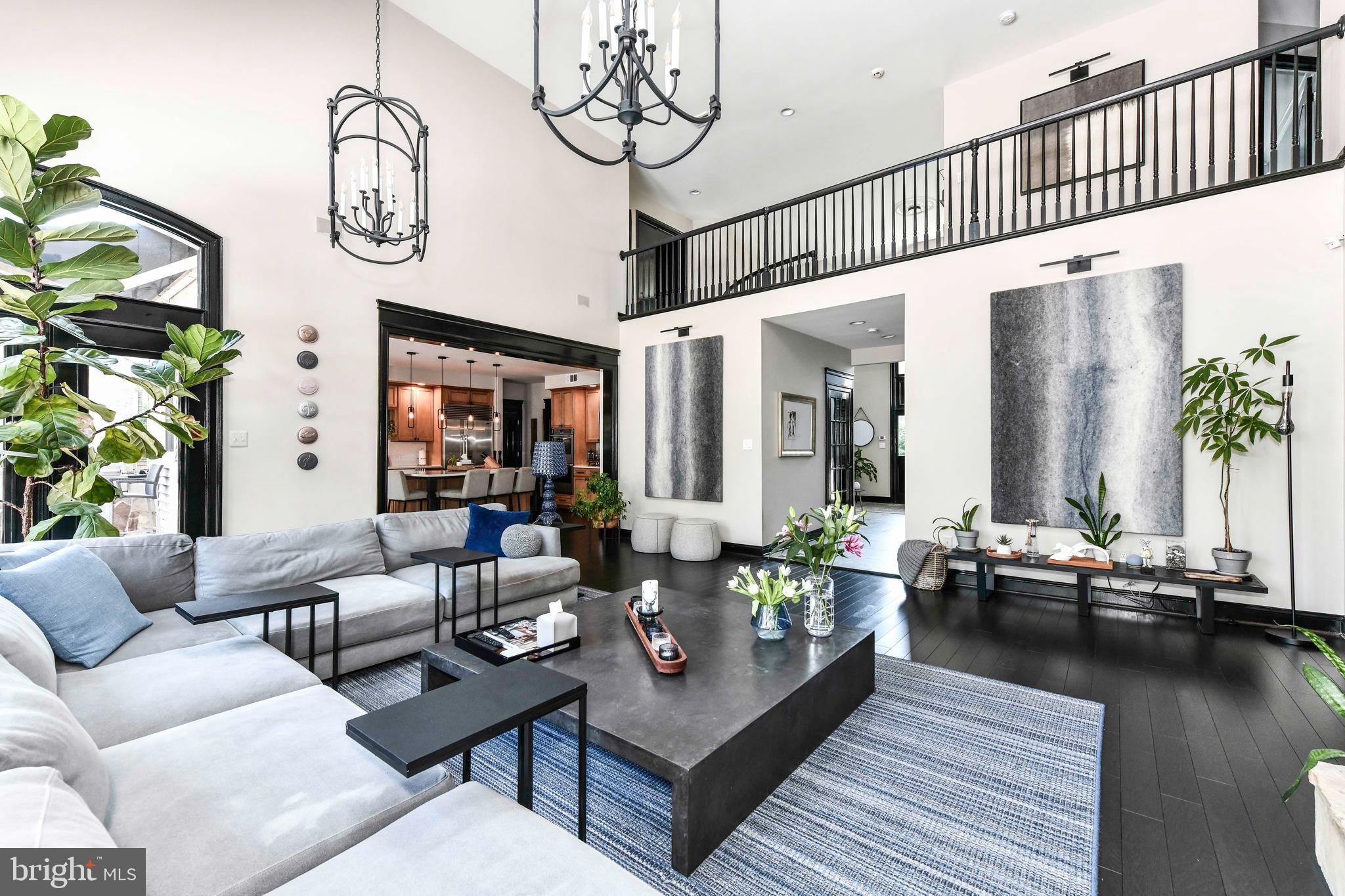 CENTURY OAK - Residential