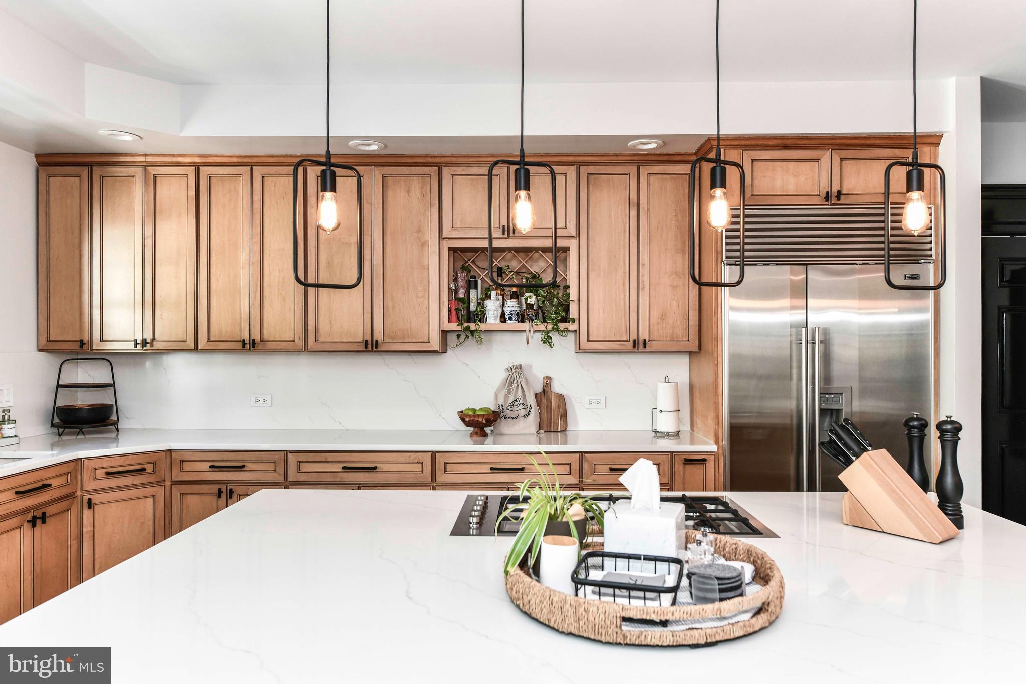 CENTURY OAK - Residential