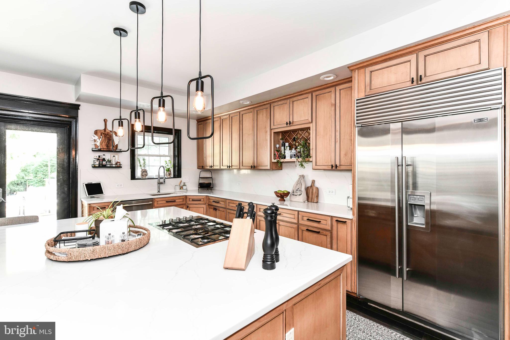 CENTURY OAK - Residential