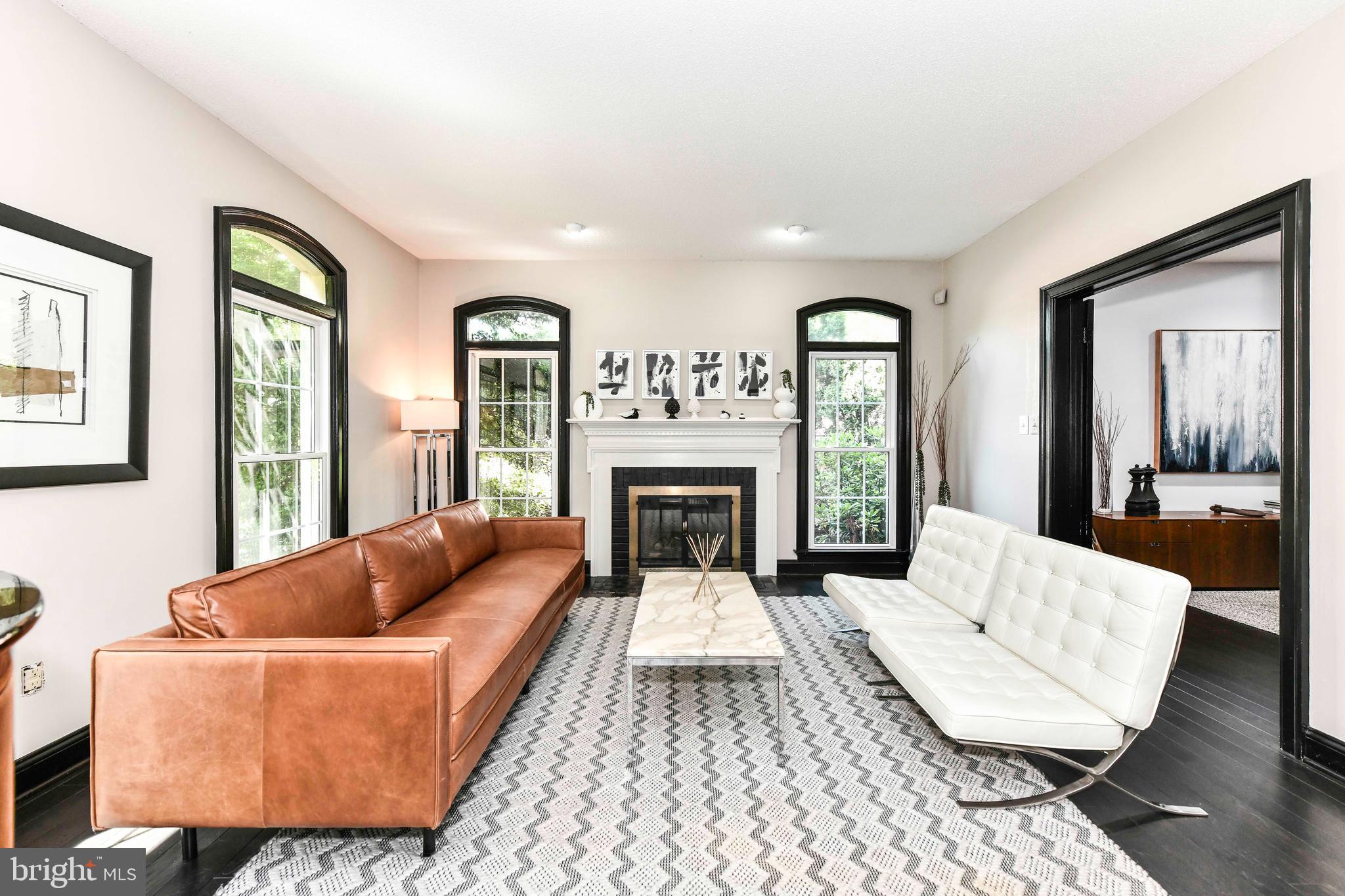 CENTURY OAK - Residential