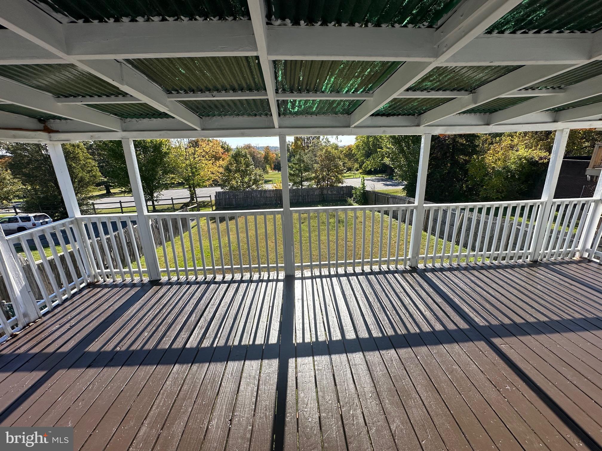 ROSEDALE - Residential