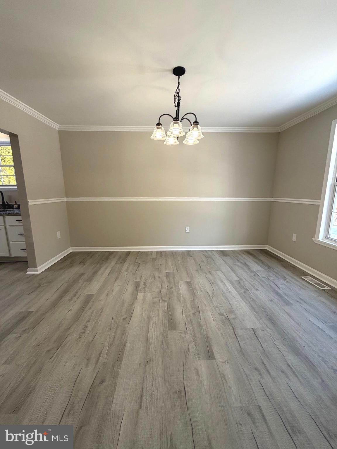 COLONIAL OAKS - Residential