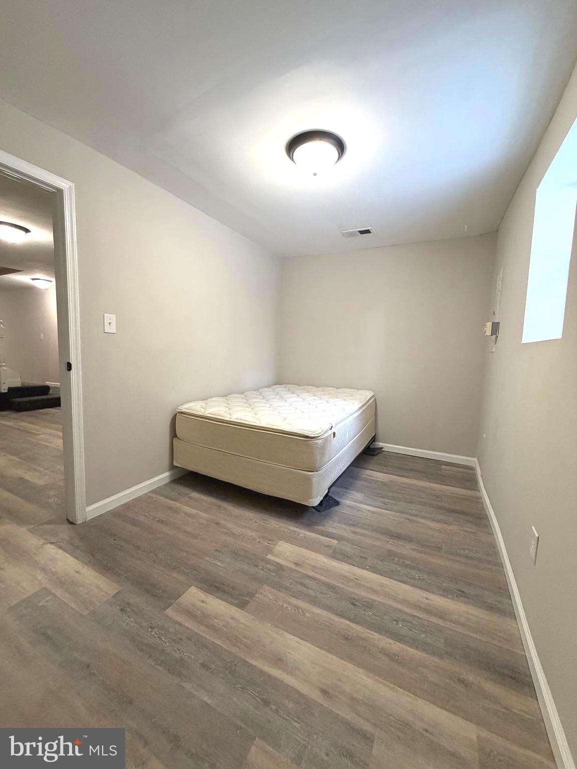 COLONIAL OAKS - Residential