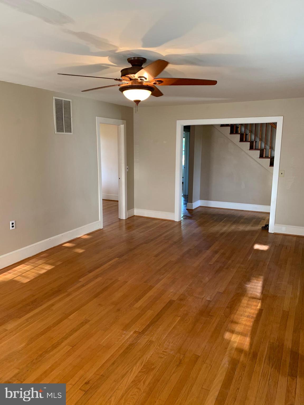 CEDAR RUN ESTS - Residential Lease