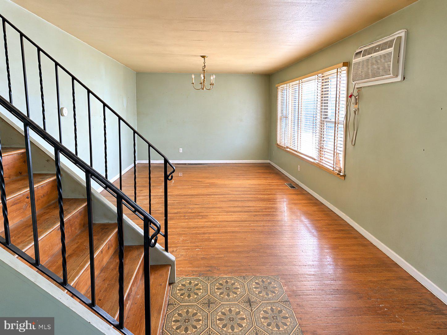 9 BRIARCLIFF ROAD