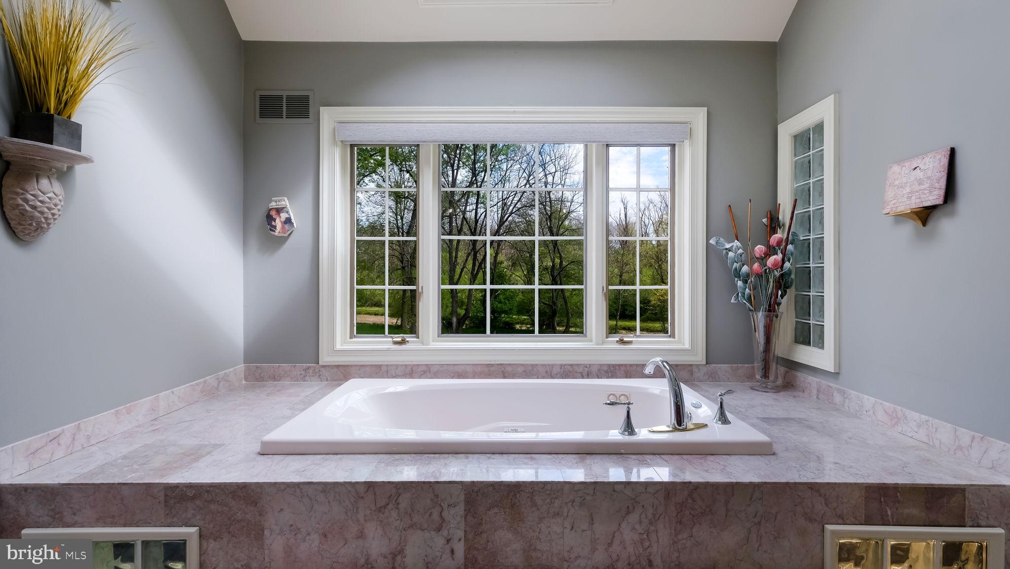 NEW HOPE - Residential