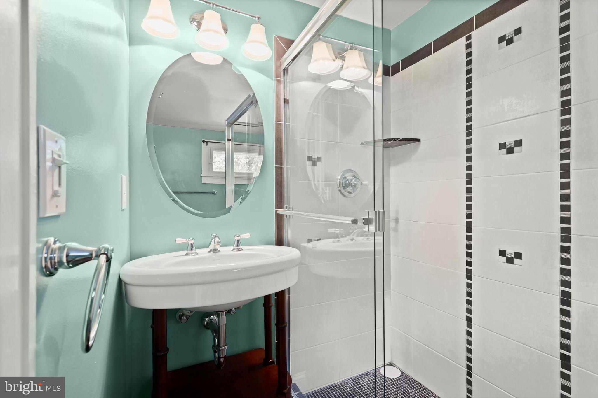 GUILFORD - Residential