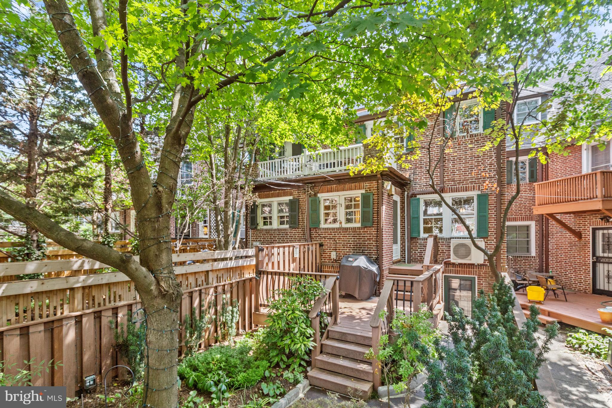 GUILFORD - Residential