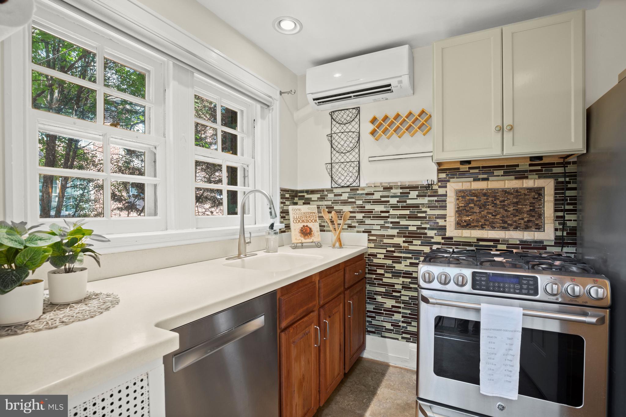 GUILFORD - Residential