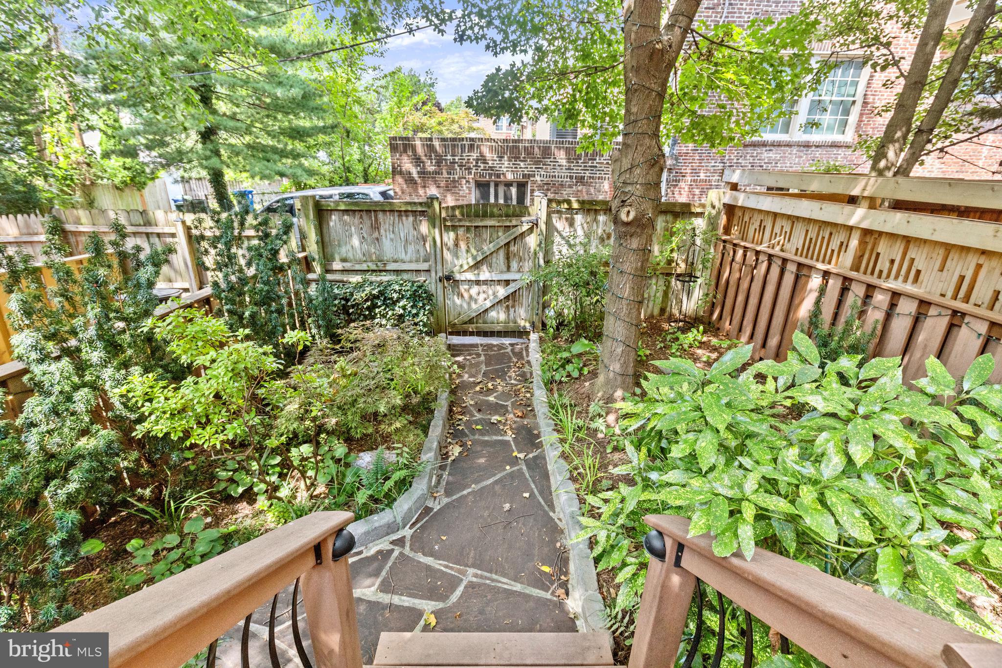 GUILFORD - Residential