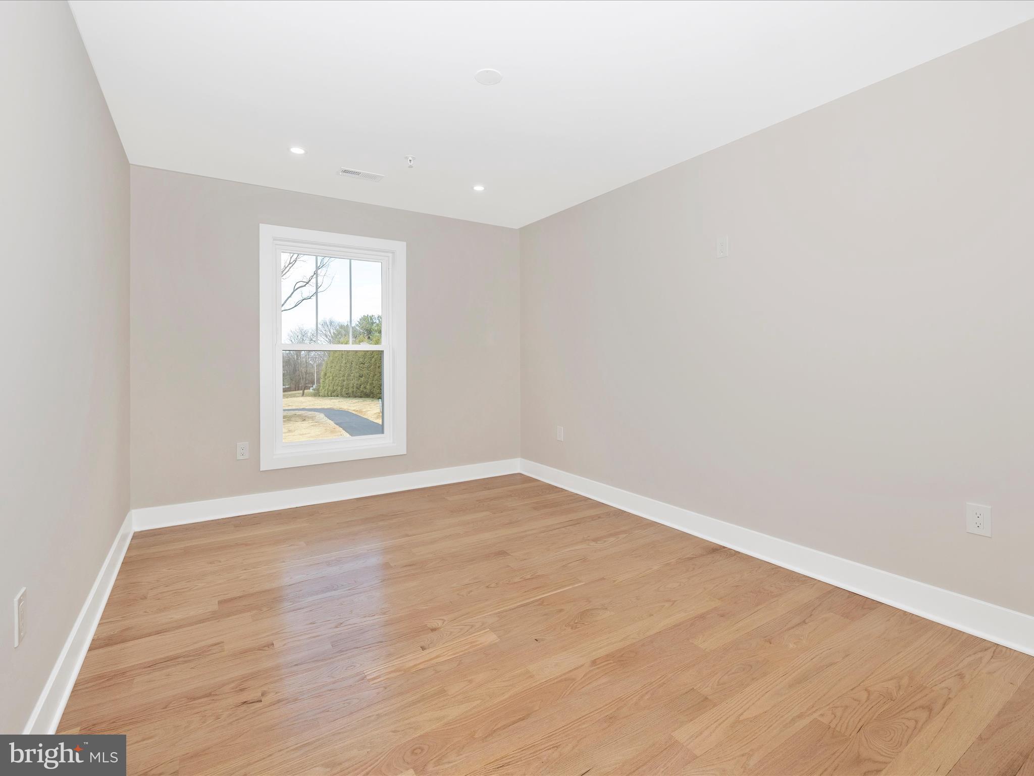 MIDDLETOWN VALLEY - Residential