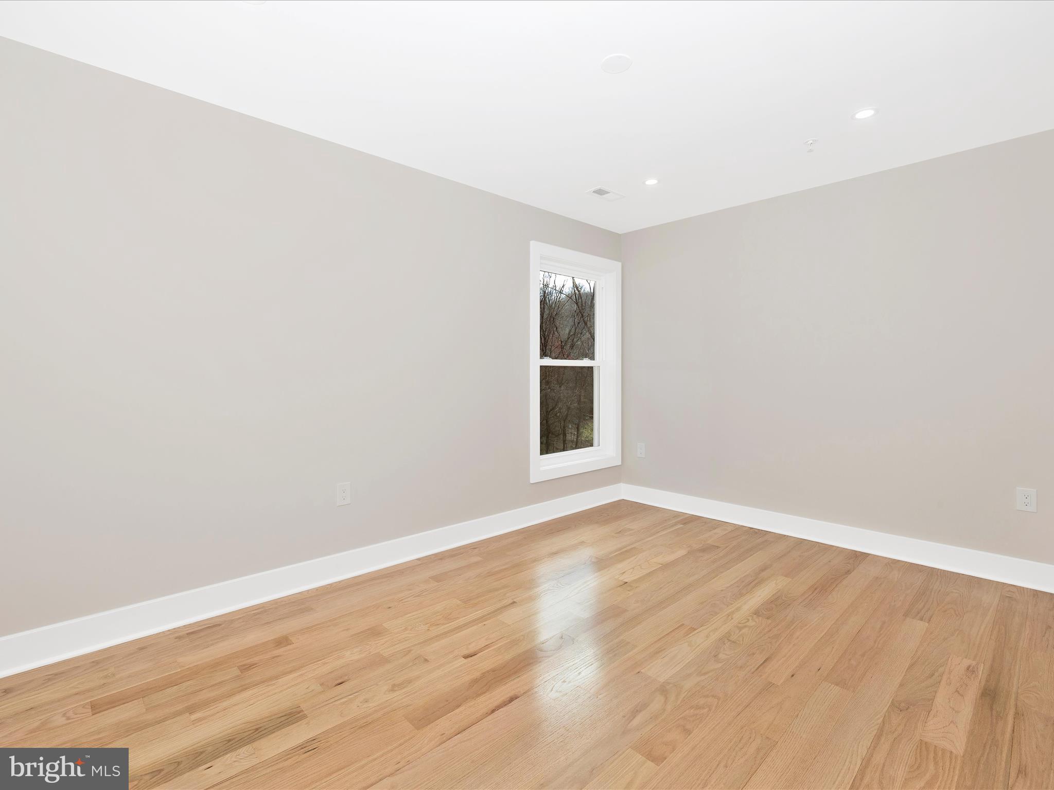 MIDDLETOWN VALLEY - Residential