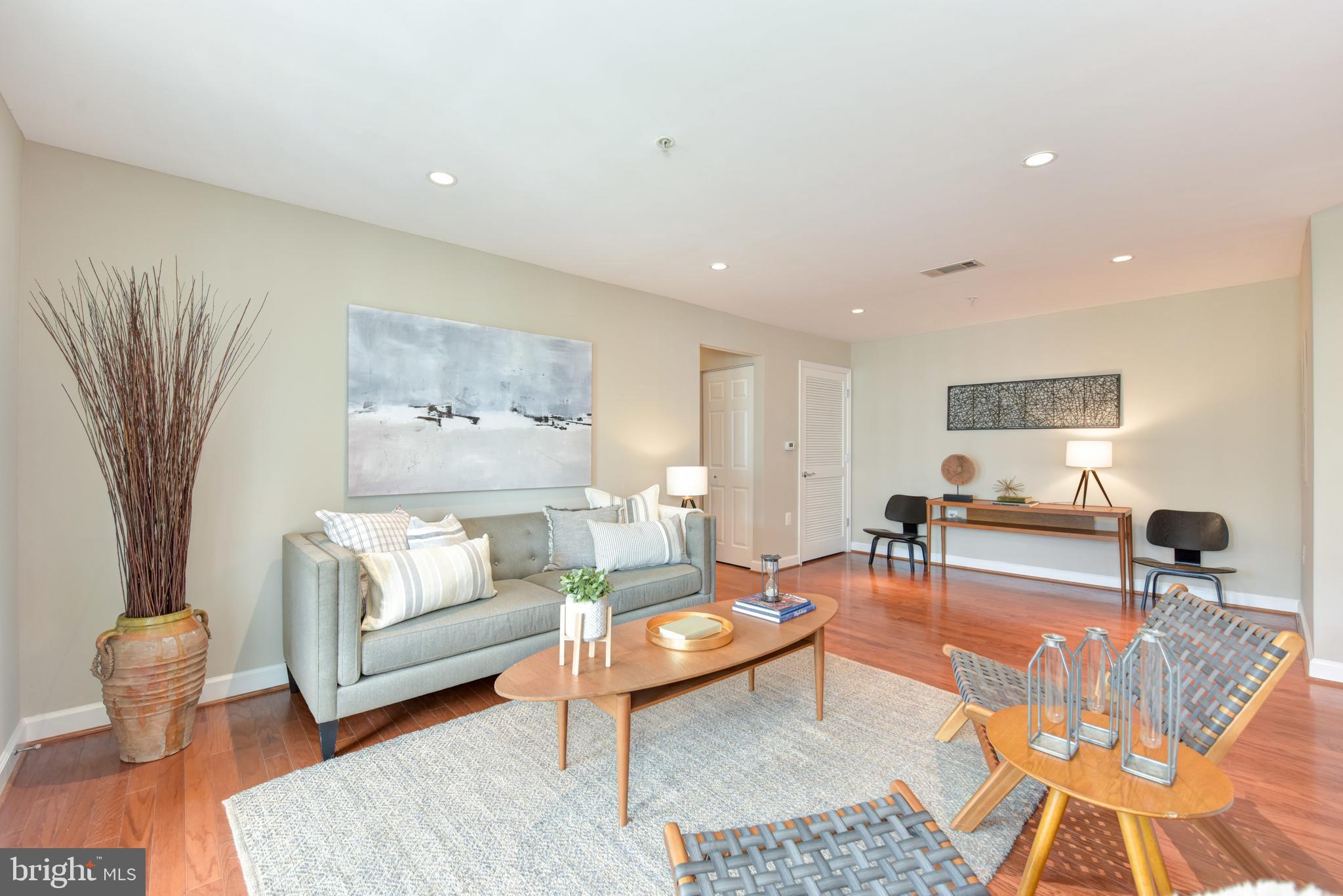 WEST VILLAGE OF SHIRLINGTON - Residential