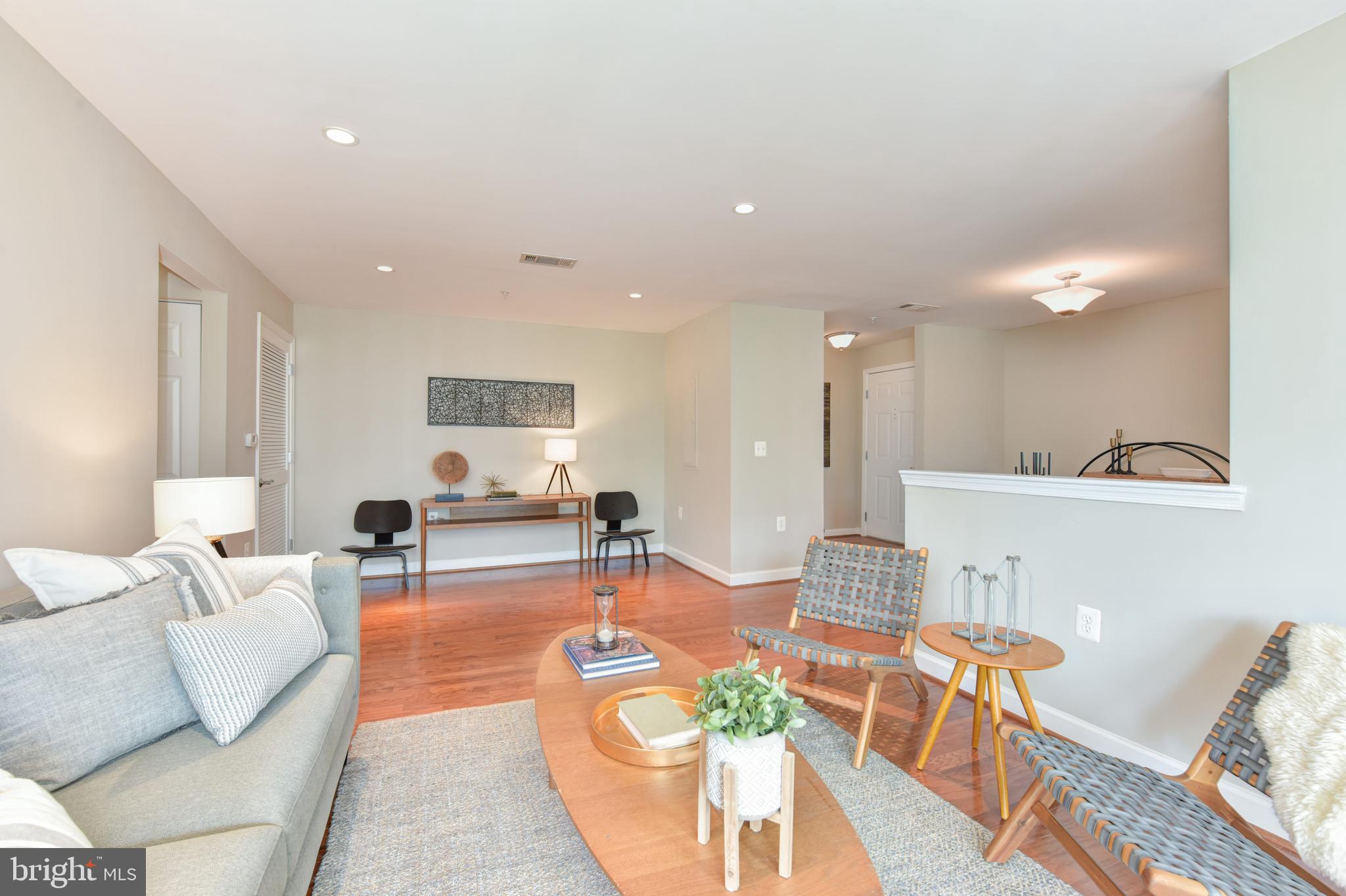 WEST VILLAGE OF SHIRLINGTON - Residential