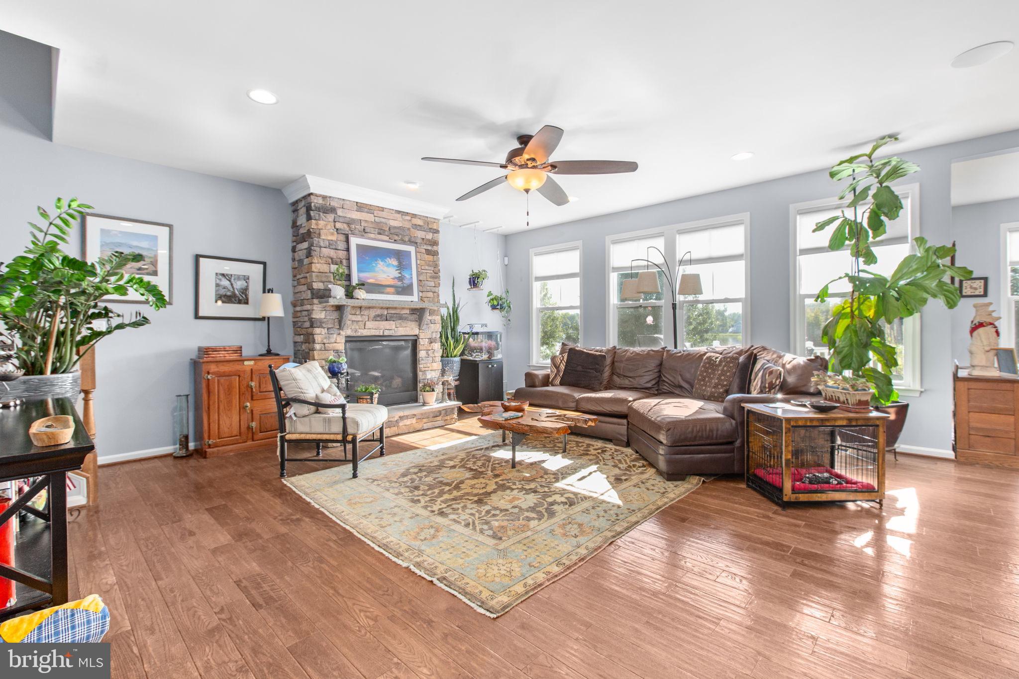 BROOKSIDE - Residential