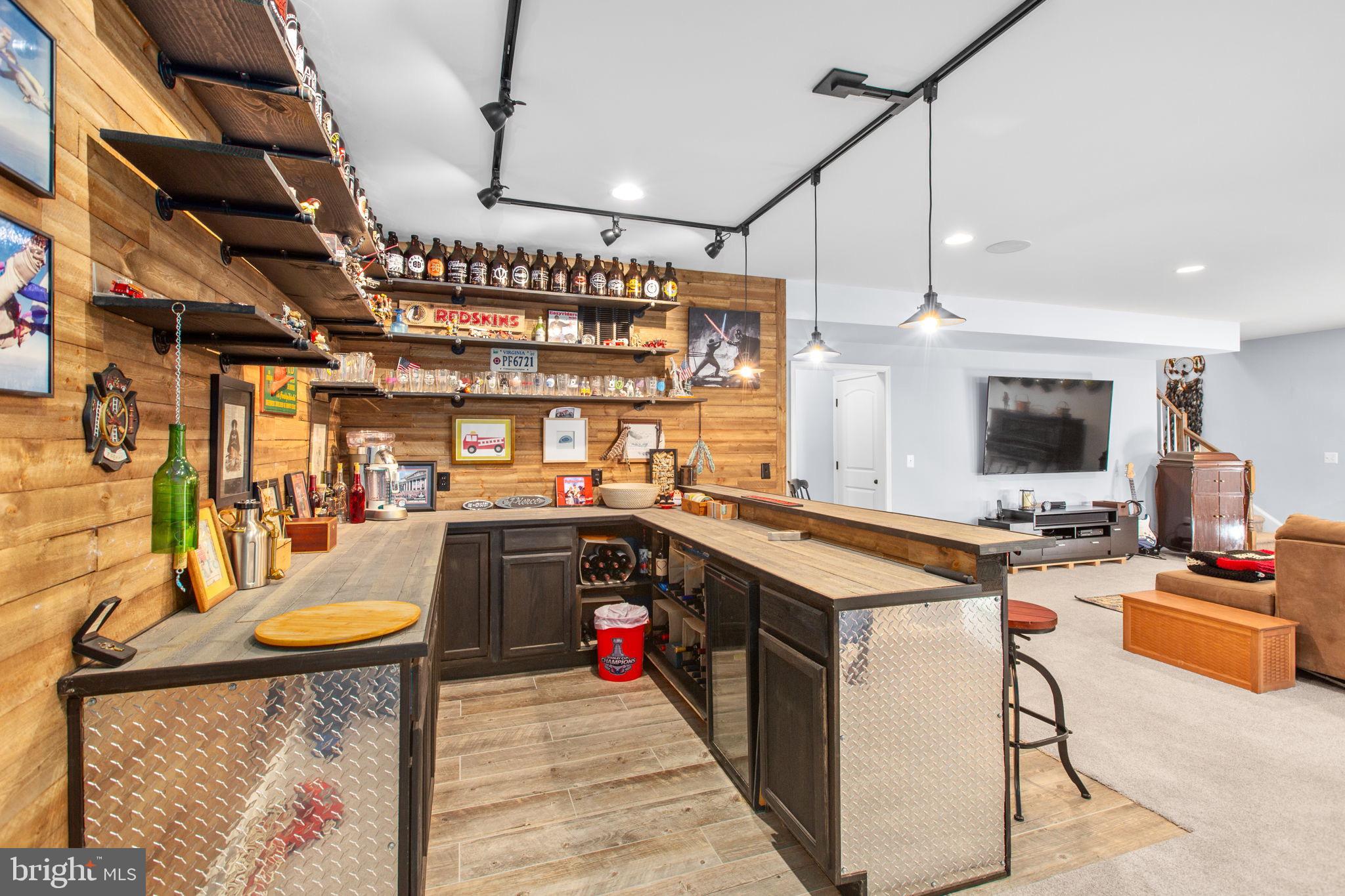 BROOKSIDE - Residential